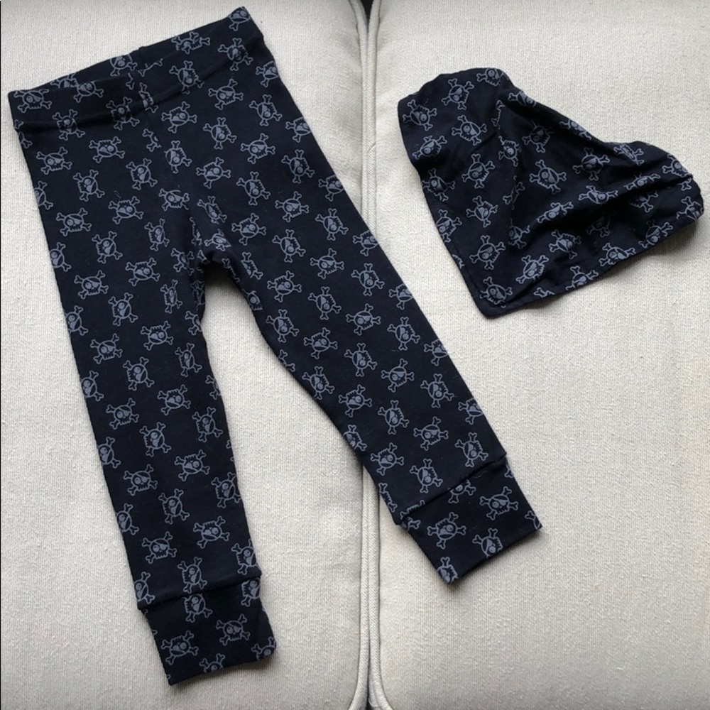 Nununu Scull Bib and Leggins